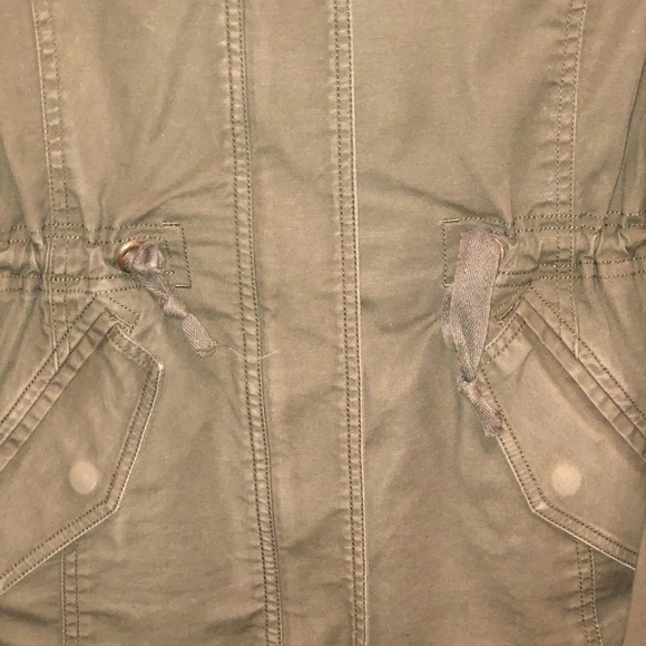 Lucky Brand Utility Jacket Removable Faux Fur Hood Trim DRY CLEANED Army Green S - Picture 14 of 16